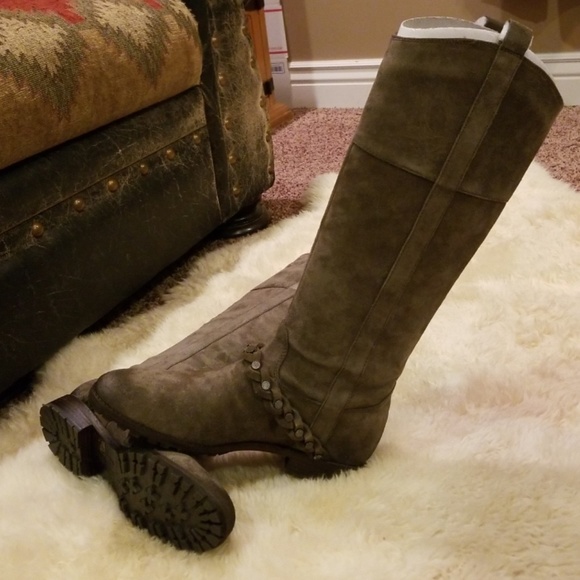 Belle by Sigerson Morrison Women's Lyle Boots - Picture 3 of 8